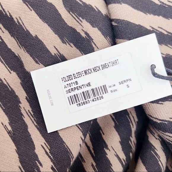 AGOLDE Sweatshirt   - Picture 8 of 10